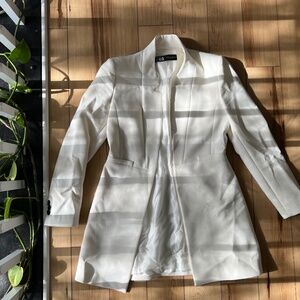 Zara White Blazer